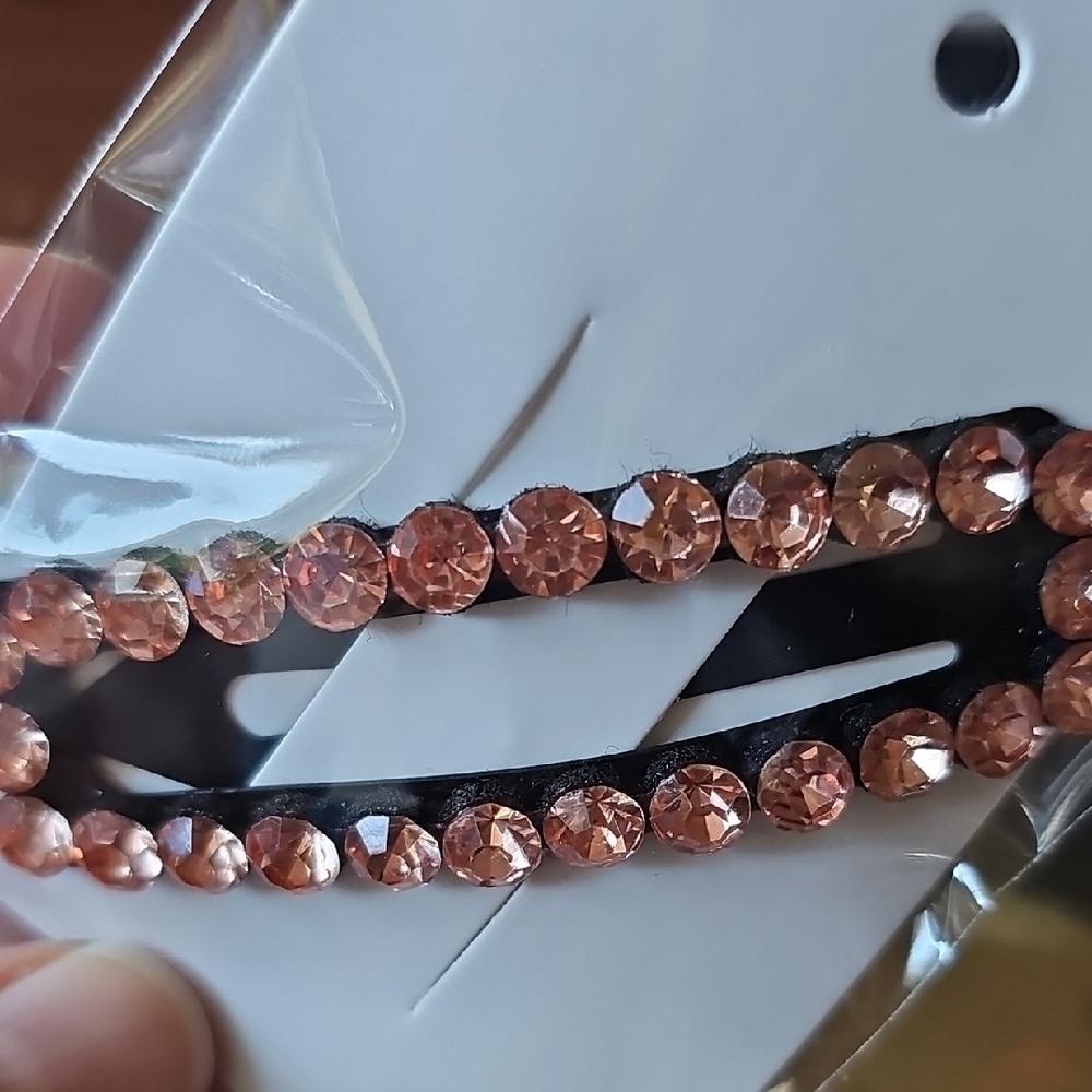 New Elegant Apricot Color Crystal Hair Clip Barrette - Picture 3 of 3